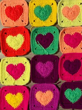 Lot of 20 5” Neon HEARTS Crochet HEART GRANNY SQUARES Afghan DIY Throw